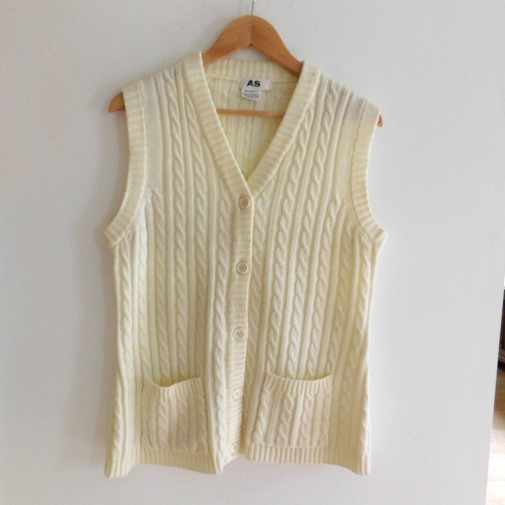 Vintage Ivory Button Front Sweater Vest Cable Knit Pockets Size Medium
